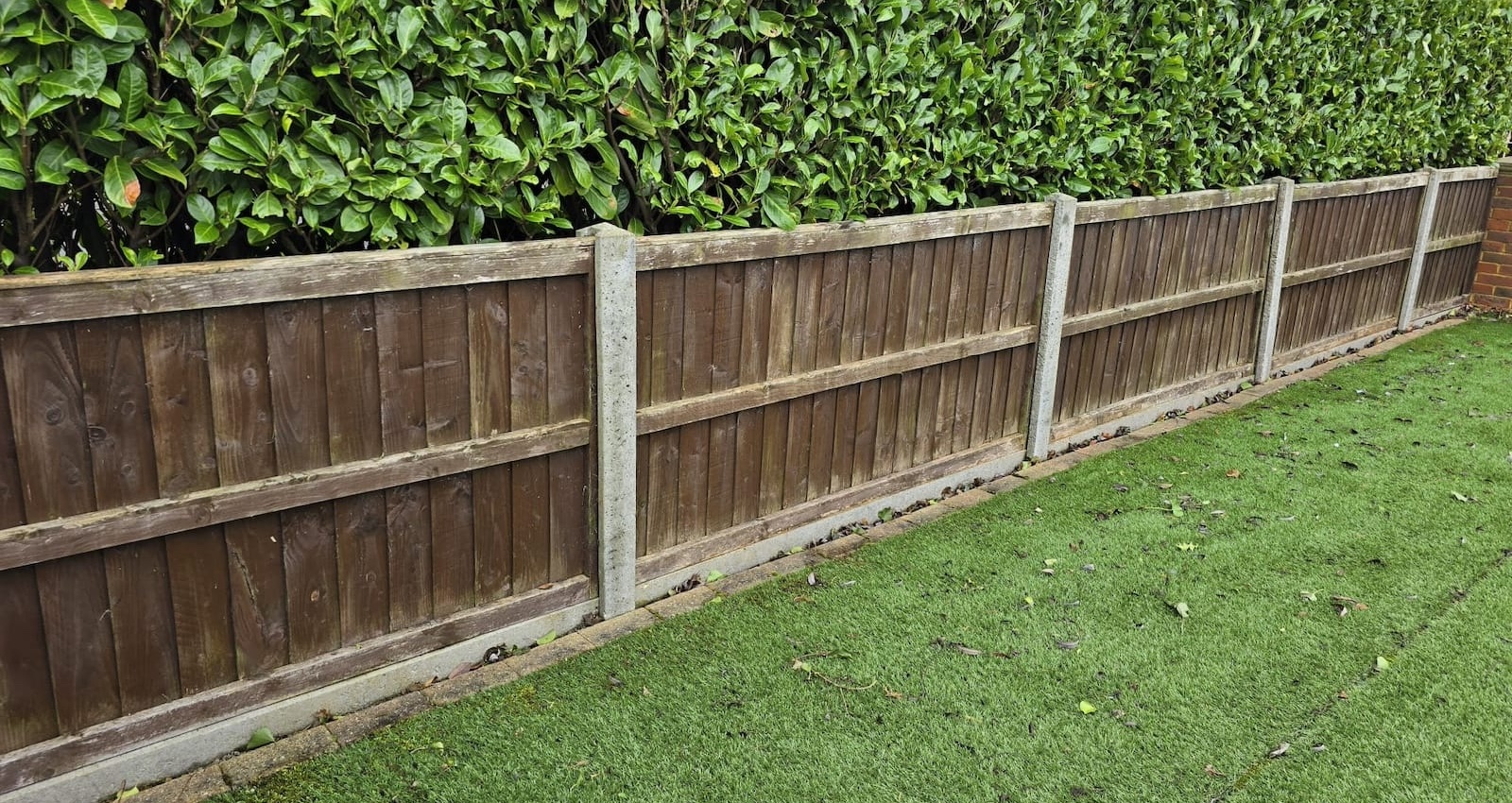 Canoports-Aluminium-Fencing-Before-2